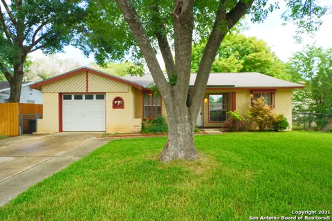 221 JUDITH ANN DR