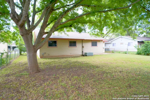 221 JUDITH ANN DR Schertz, TX 78154