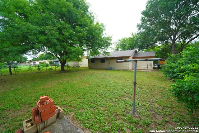 221 JUDITH ANN DR Schertz, TX 78154
