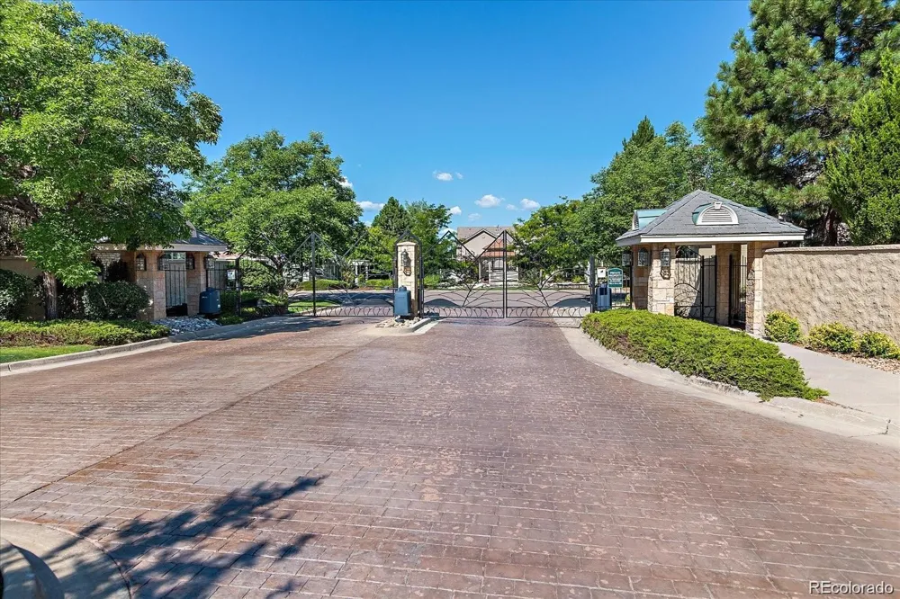 4545 S Monaco Street #344 Denver, CO 80237