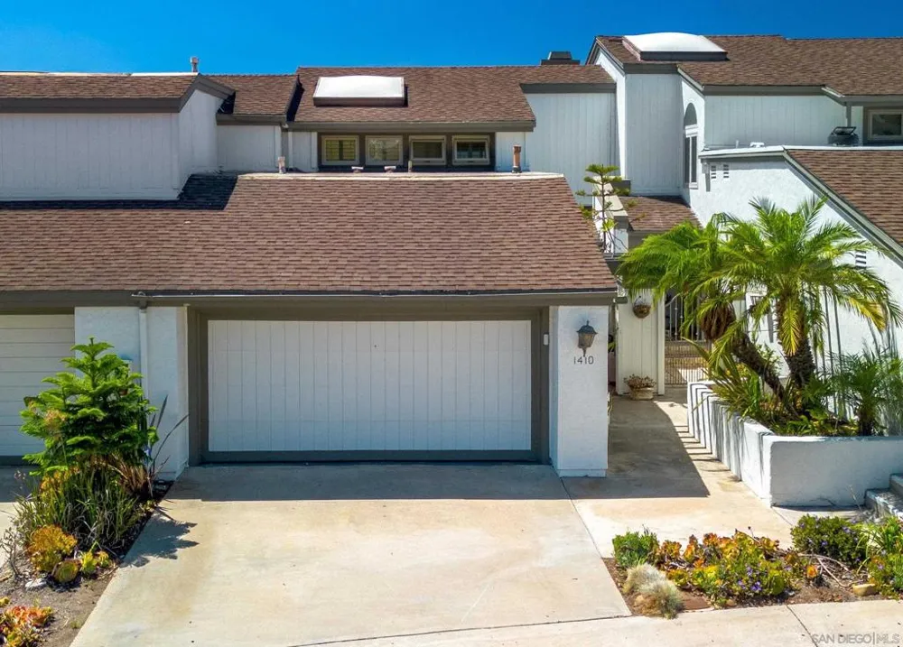 1410 Camino Lujan San Diego, CA 92111