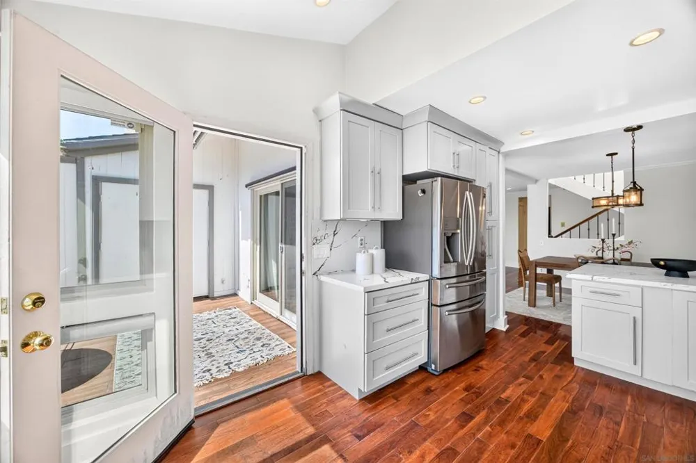 1410 Camino Lujan San Diego, CA 92111