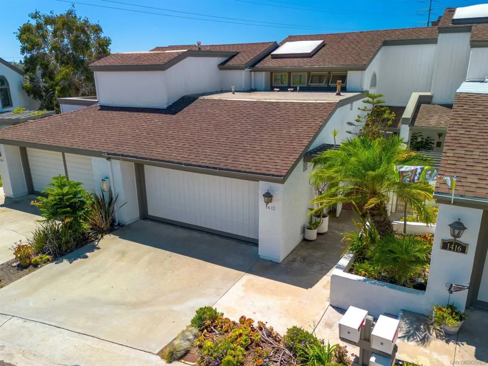 1410 Camino Lujan San Diego, CA 92111