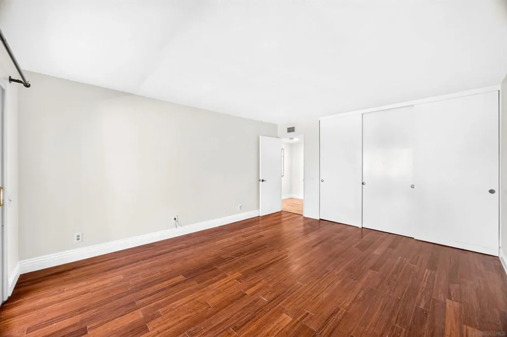 1410 Camino Lujan San Diego, CA 92111