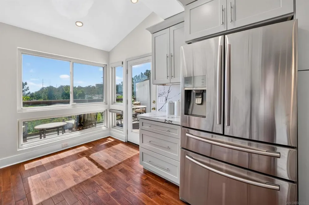 1410 Camino Lujan San Diego, CA 92111