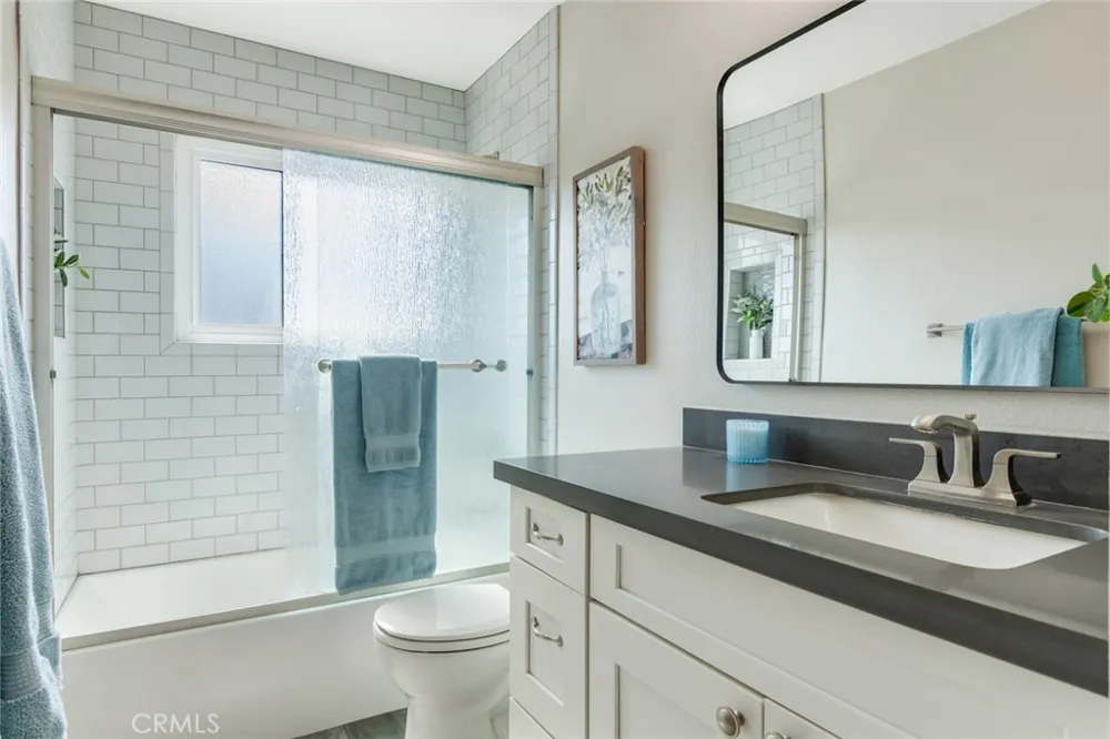181 Yorktown Lane Costa Mesa, CA 92626