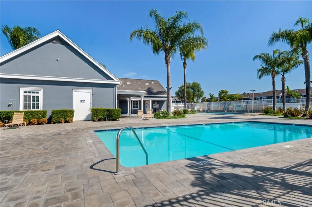 181 Yorktown Lane Costa Mesa, CA 92626