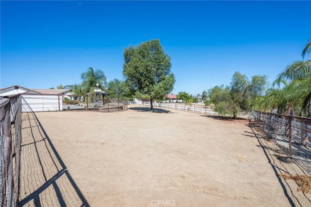 17720 Copper Queen Perris, CA 92570