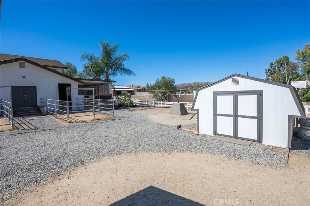 17720 Copper Queen Perris, CA 92570