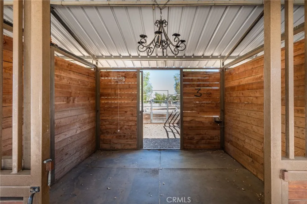17720 Copper Queen Perris, CA 92570