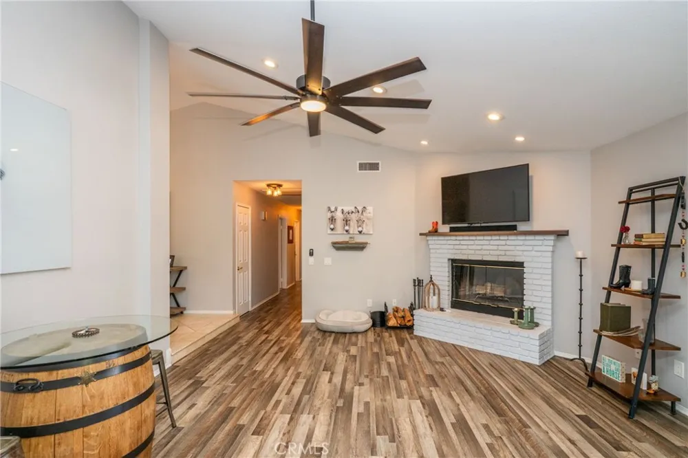 17720 Copper Queen Perris, CA 92570
