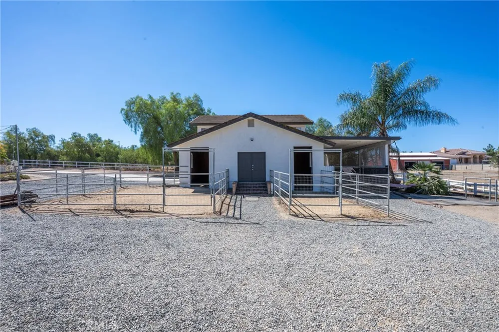 17720 Copper Queen Perris, CA 92570