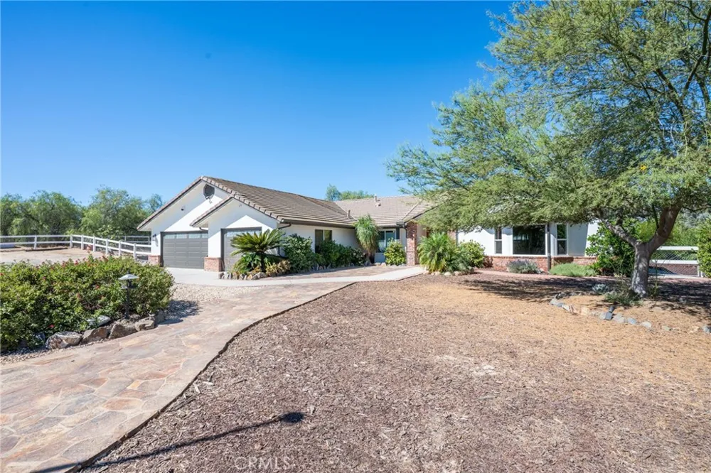 17720 Copper Queen Perris, CA 92570