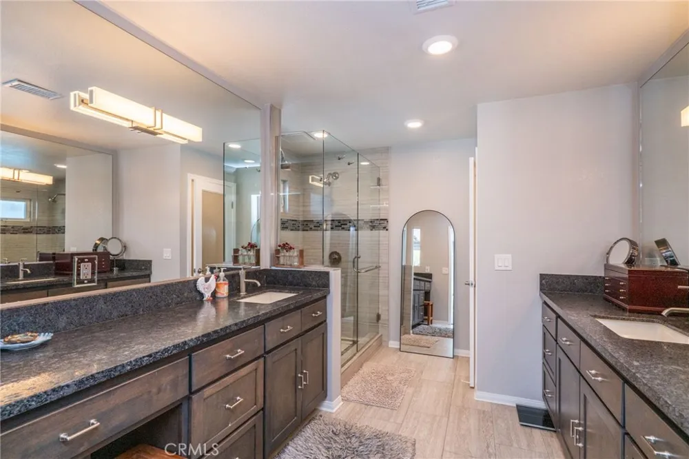 17720 Copper Queen Perris, CA 92570