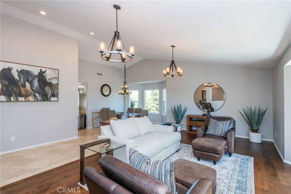 17720 Copper Queen Perris, CA 92570