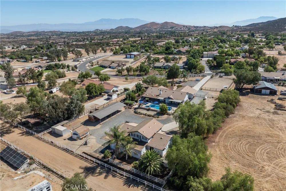17720 Copper Queen Perris, CA 92570