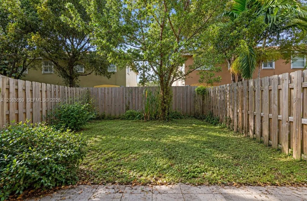 1100 SE 26th Ter Homestead, FL 33035