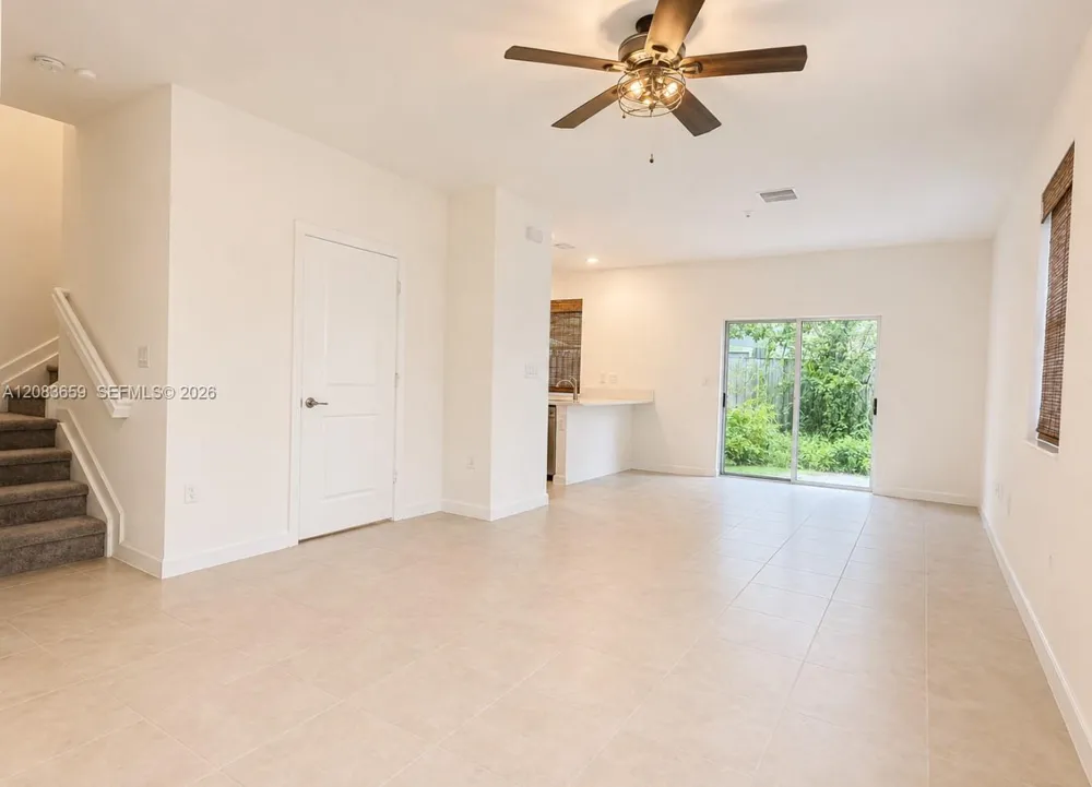 1100 SE 26th Ter Homestead, FL 33035