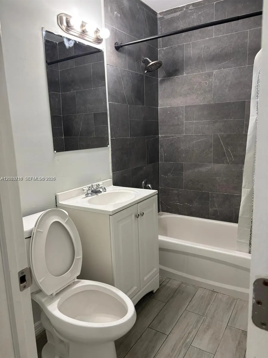 3921 SW 31st Dr #3921 West Park, FL 33023