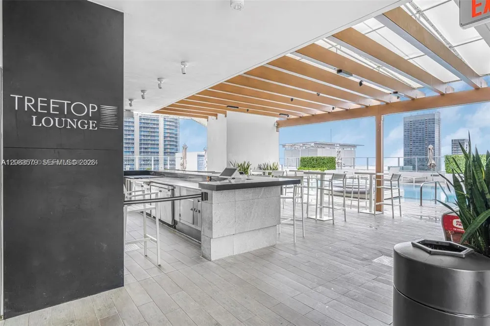 1010 Brickell Ave #1710 Miami, FL 33131