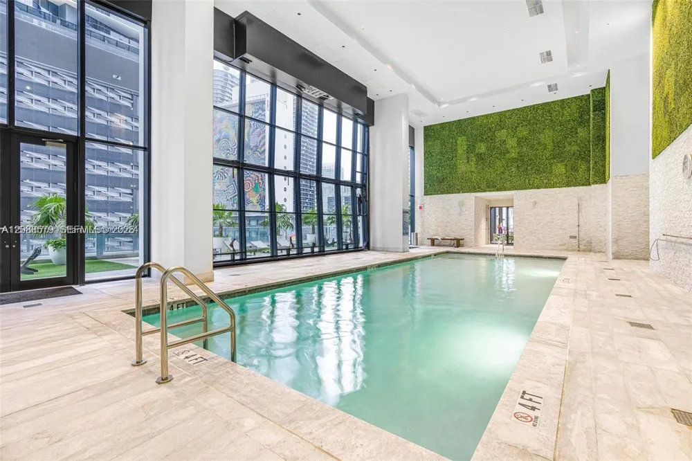 1010 Brickell Ave #1710 Miami, FL 33131