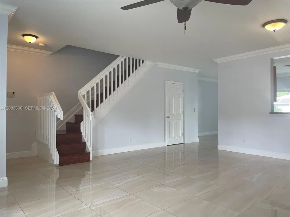 16242 Emerald Cove Rd #16242 Weston, FL 33331