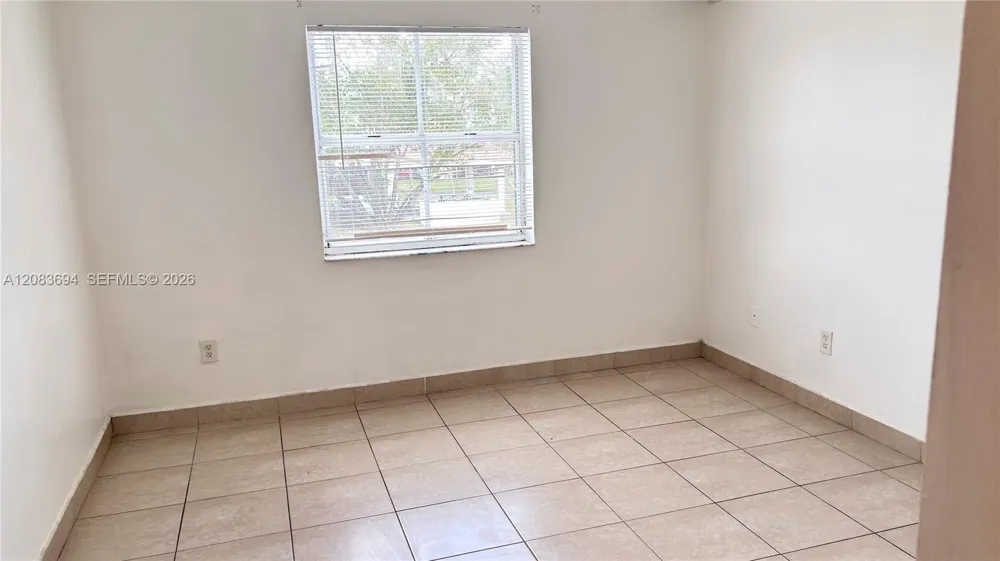8240 SW 210th St #101 Cutler Bay, FL 33189