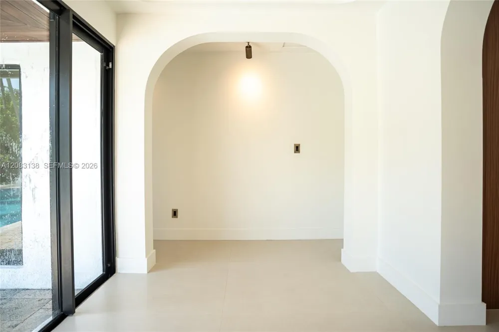 430 Miller Rd Coral Gables, FL 33146