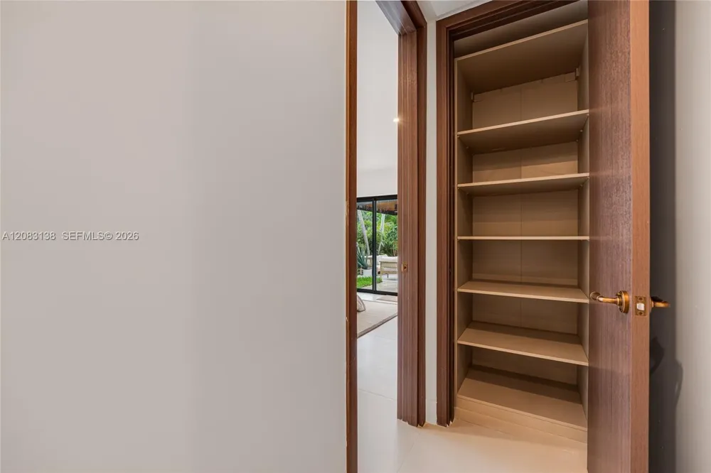 430 Miller Rd Coral Gables, FL 33146