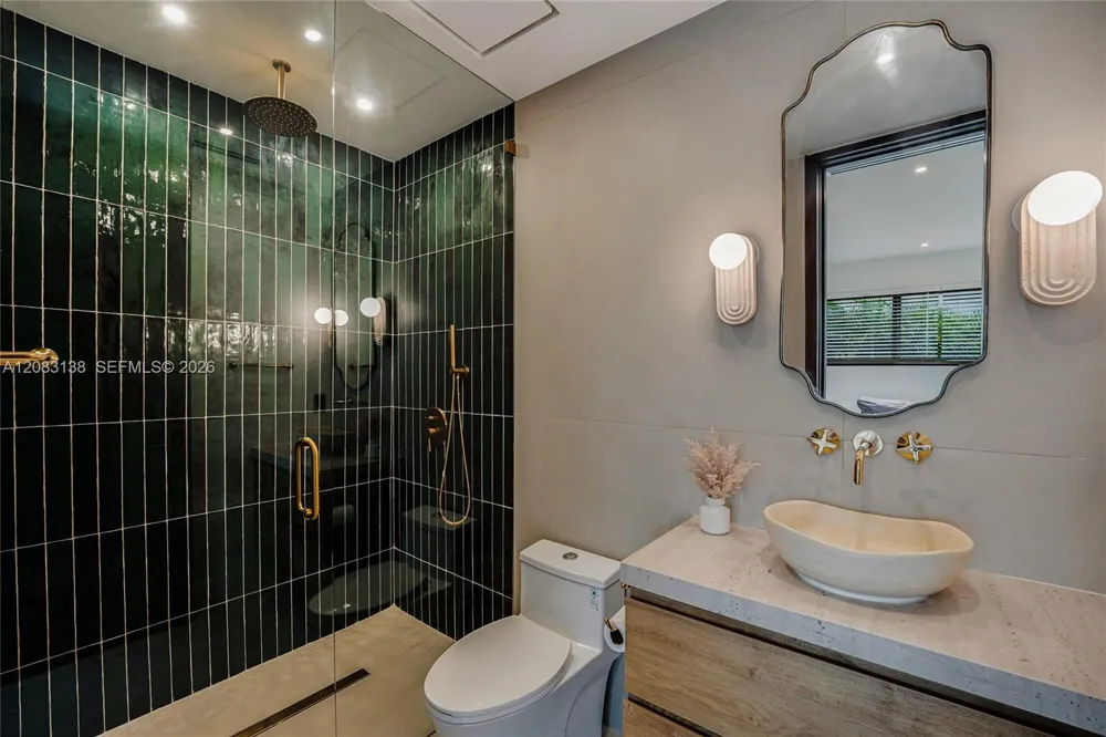 430 Miller Rd Coral Gables, FL 33146