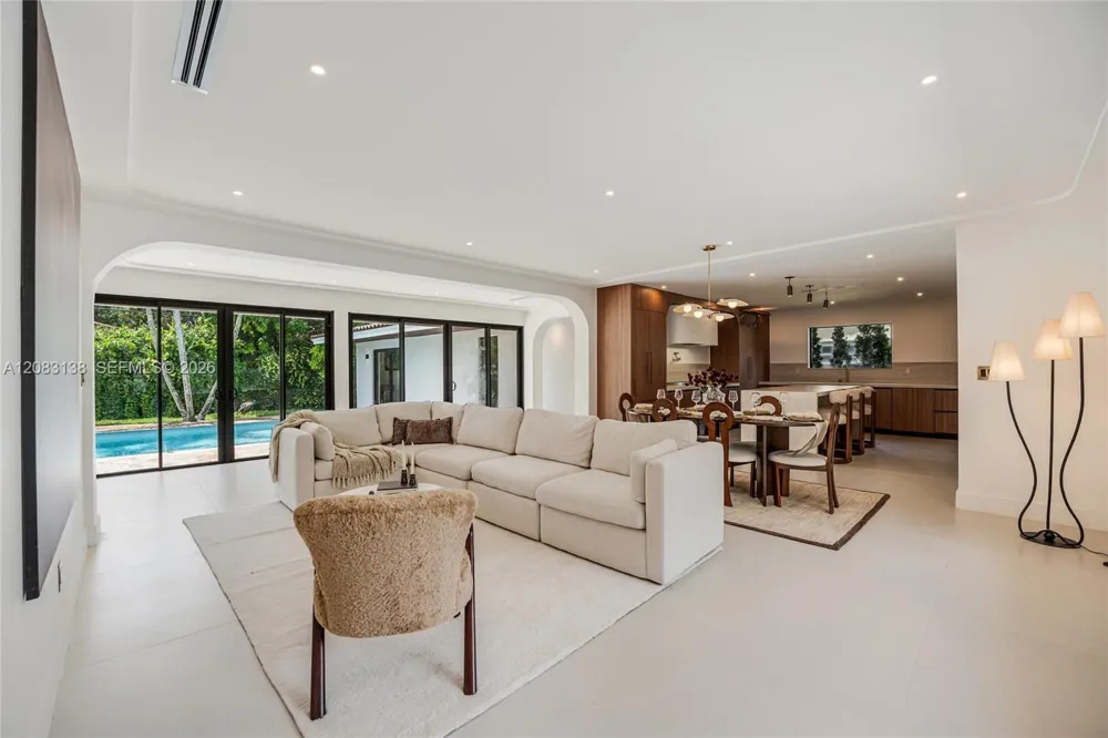 430 Miller Rd Coral Gables, FL 33146