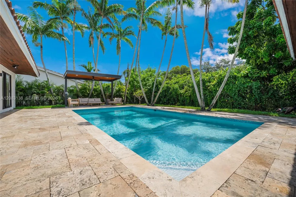 430 Miller Rd Coral Gables, FL 33146