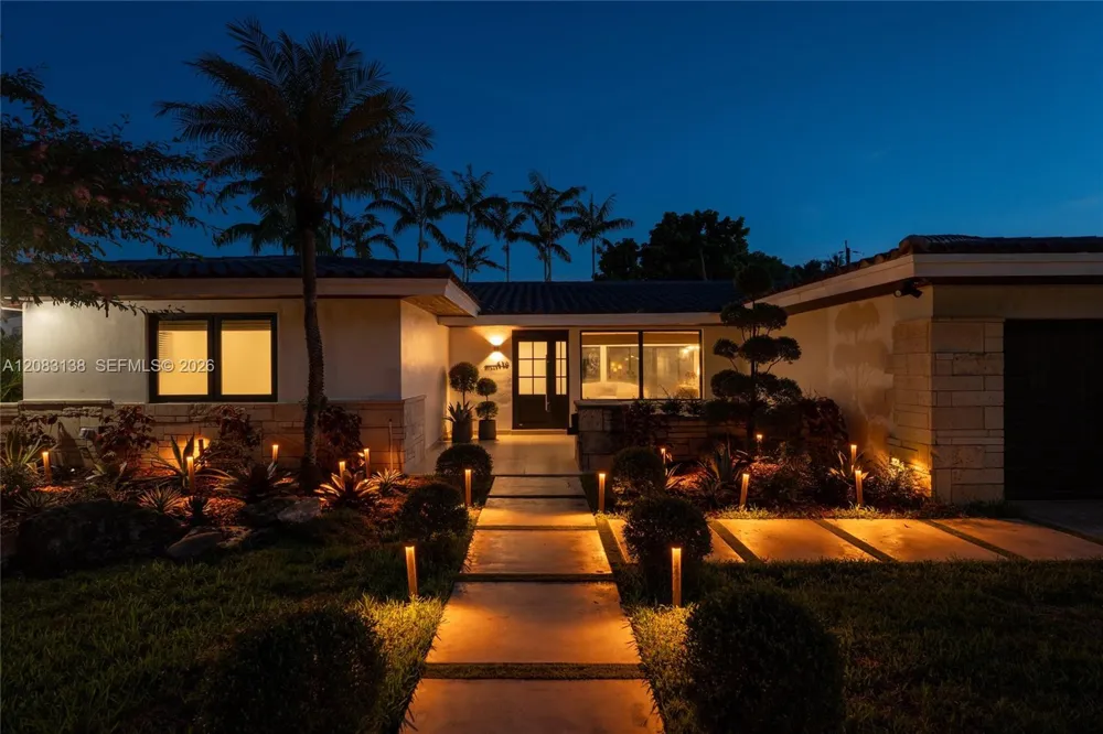 430 Miller Rd Coral Gables, FL 33146