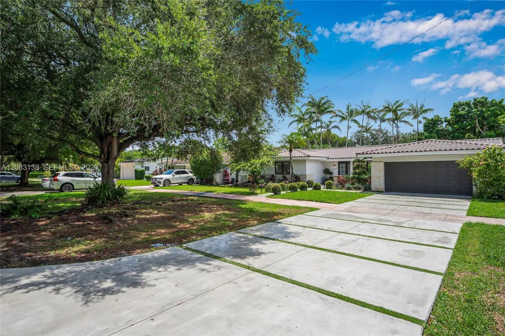 430 Miller Rd Coral Gables, FL 33146
