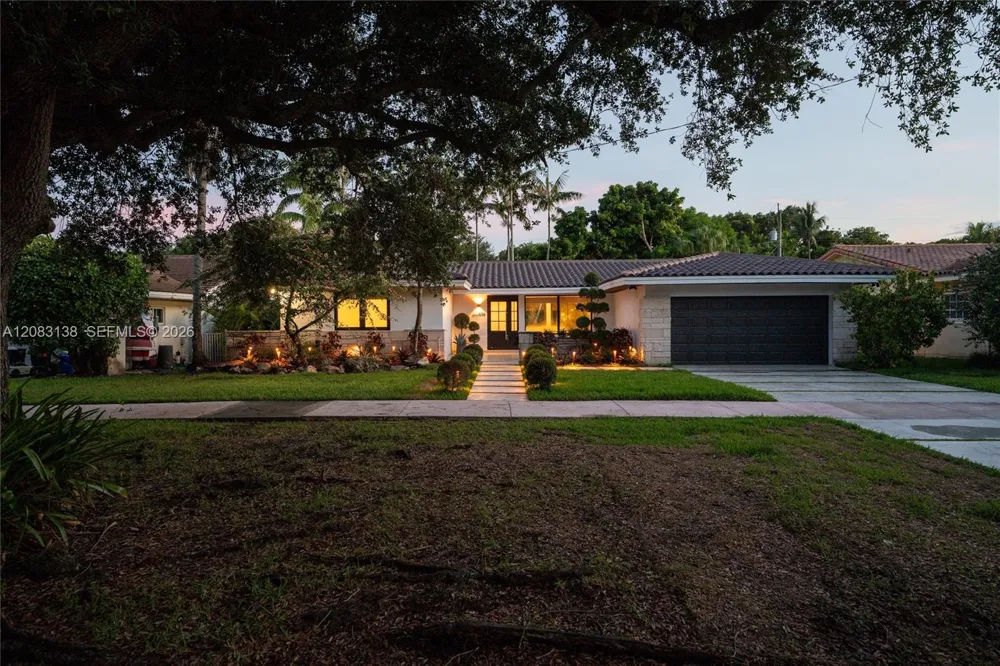 430 Miller Rd Coral Gables, FL 33146