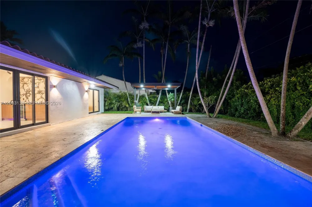 430 Miller Rd Coral Gables, FL 33146