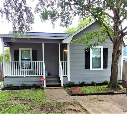 1009 Fairview Avenue