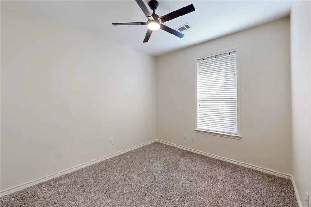 2619 Trophy Drive Bryan, TX 77802