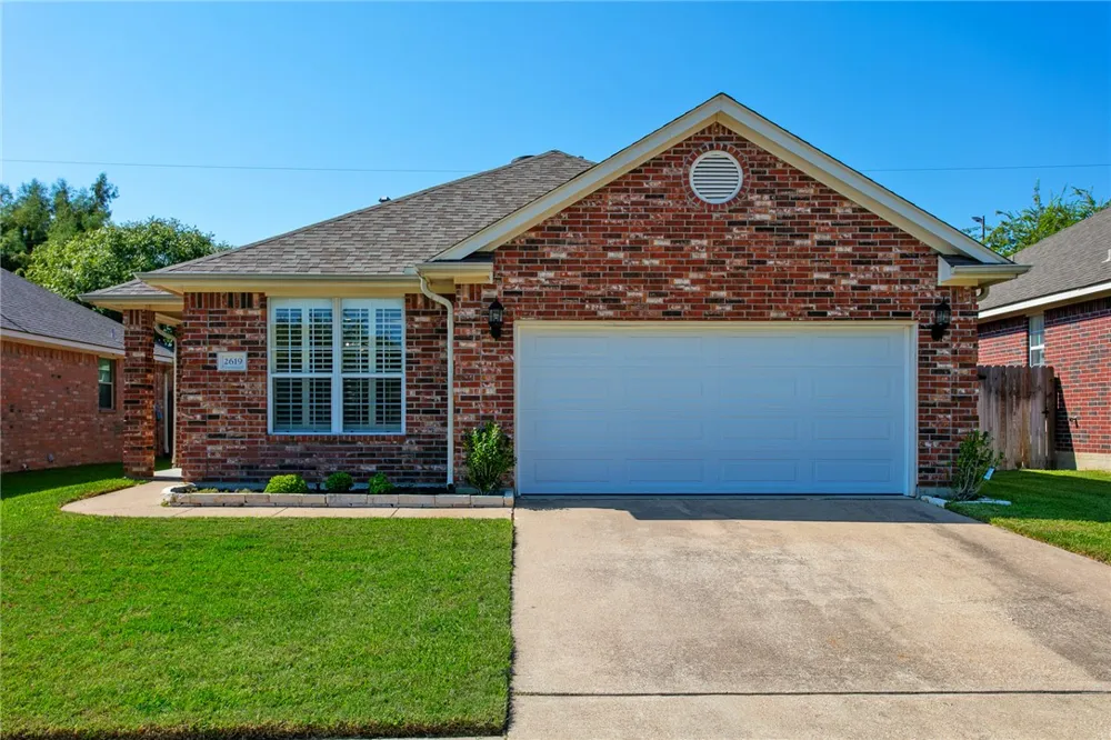2619 Trophy Drive Bryan, TX 77802