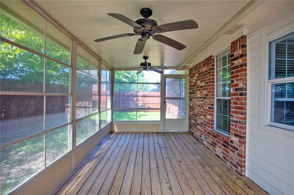 2619 Trophy Drive Bryan, TX 77802