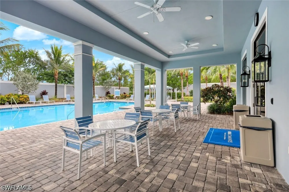 Seychelles Drive #702 Naples, FL 34112