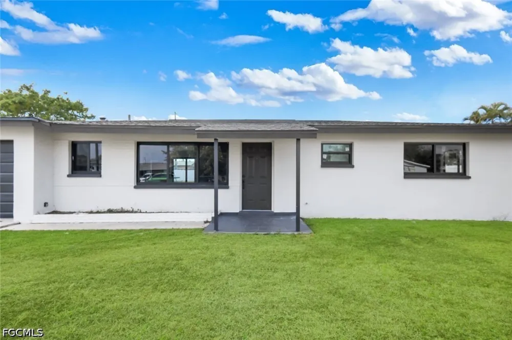 Pine Avenue North Fort Myers, FL 33917