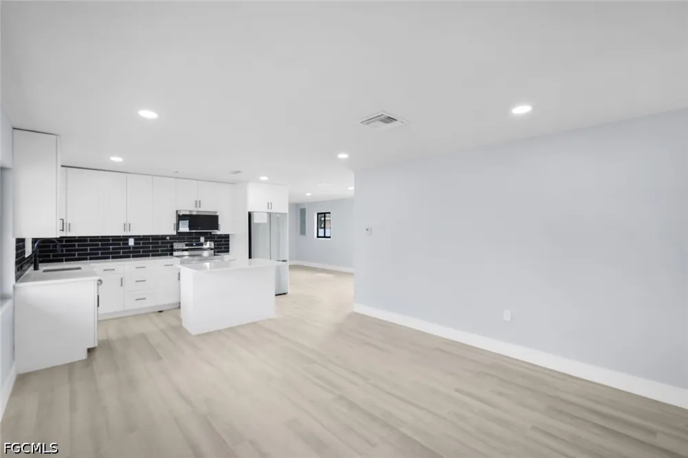 Pine Avenue North Fort Myers, FL 33917