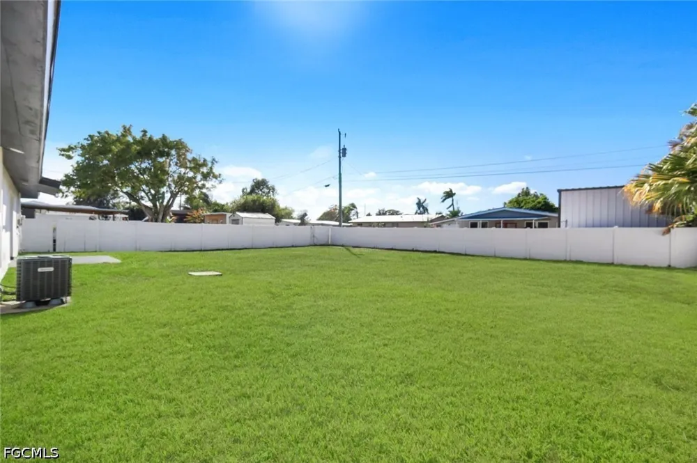 Pine Avenue North Fort Myers, FL 33917