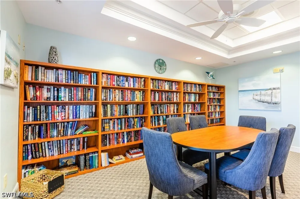 Fall Creek Court Naples, FL 34114