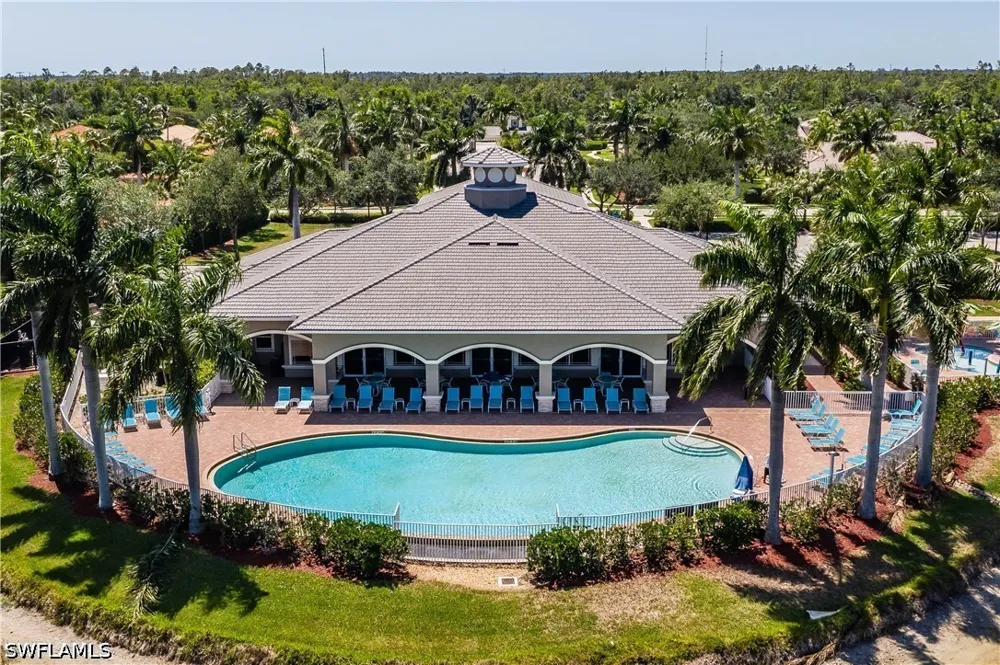Fall Creek Court Naples, FL 34114