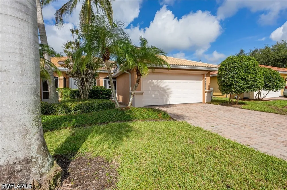 Fall Creek Court Naples, FL 34114