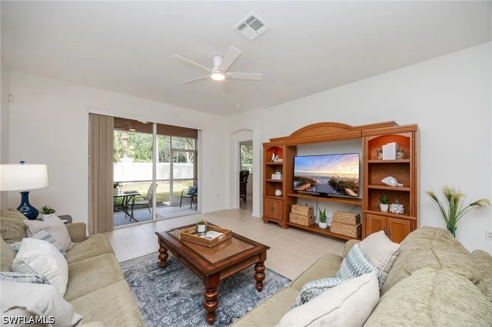 Fall Creek Court Naples, FL 34114