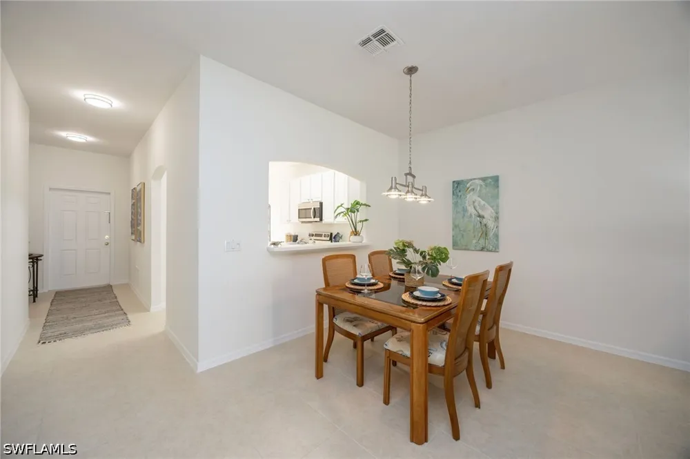 Fall Creek Court Naples, FL 34114