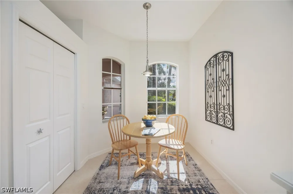 Fall Creek Court Naples, FL 34114